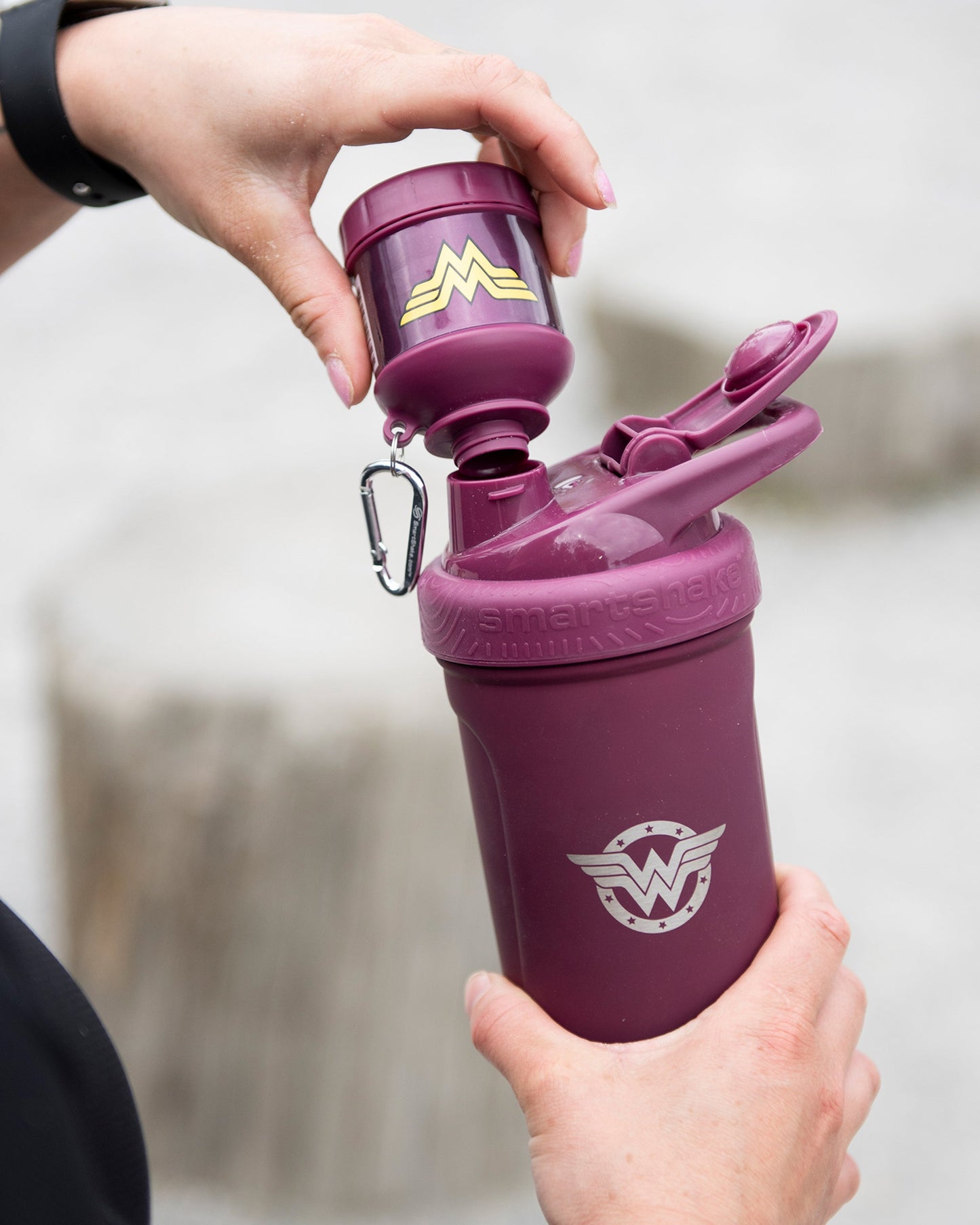 whey2go-funnel-wonder-woman-b1 Smartshake_Whey2Go_Wonderman_Lifestyle.jpg