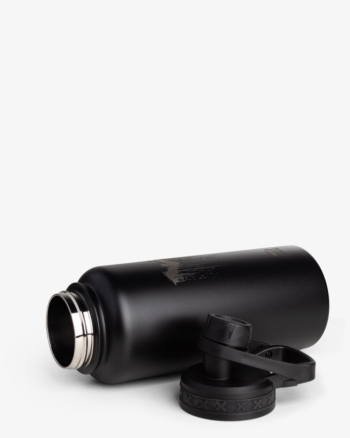 bohtal-insulated-sports-bottle-batman-dripping-logo-h9 Bohtal_Insulated_Sports_Bottle_Batman_Dripping_Logo_unassambled.jpg
