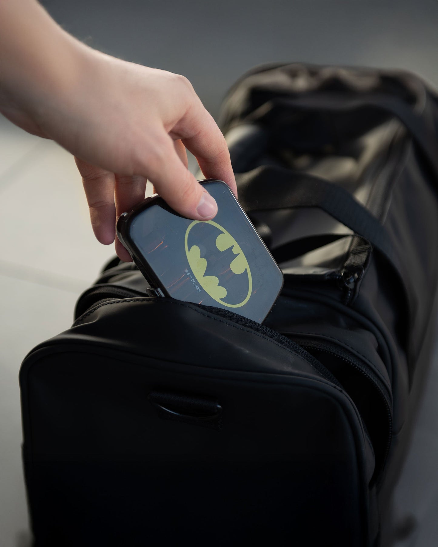 pill-box-7-days-organizer-batman-p4 Smartshake_7-days-PillBox_Organizer_Batman-lifestyle.jpg