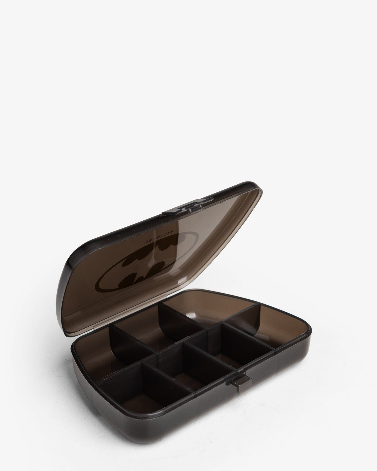 pill-box-7-days-organizer-batman-p4 Smartshake_7-days-PillBox_Organizer_Batman_open.jpg