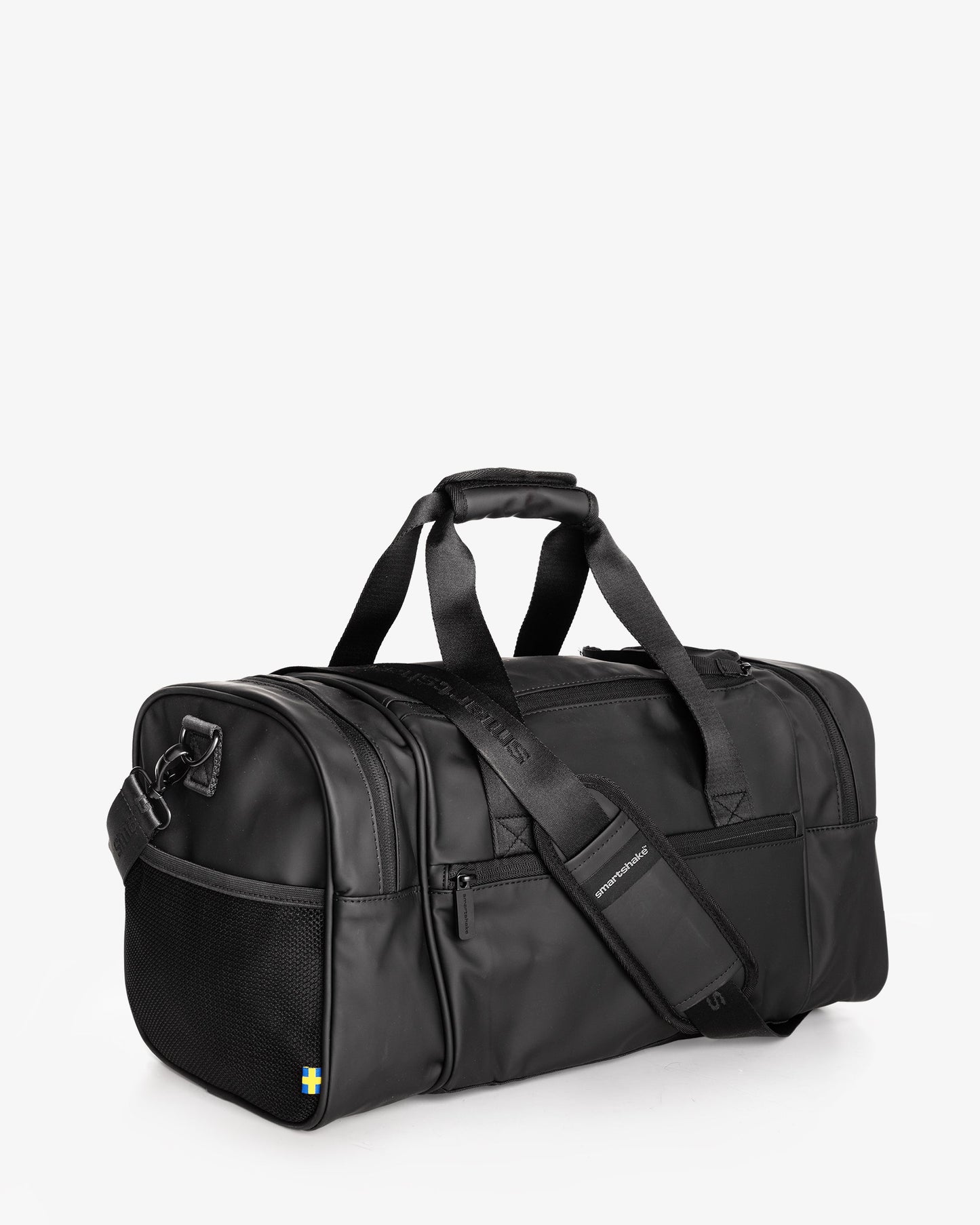 gym-bag-black-a4 Smartshake_GymBag_Black_3_4_back.jpg